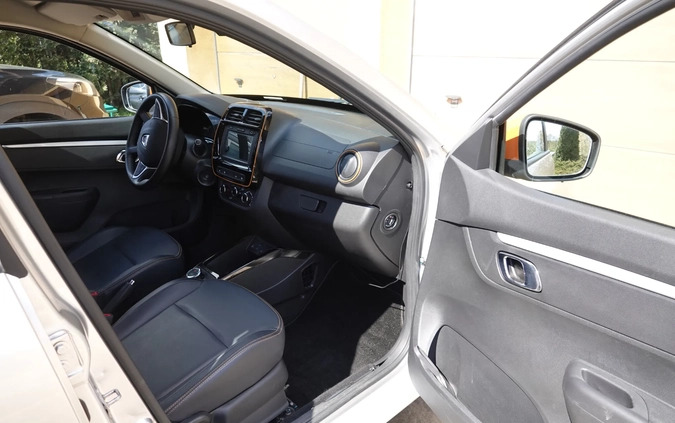 Dacia Spring cena 63000 przebieg: 28700, rok produkcji 2021 z Warta małe 137